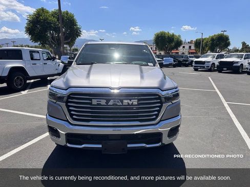 Used 2025 RAM 1500 Laramie w/ Advanced Safety Group II AWD/4WD image 9