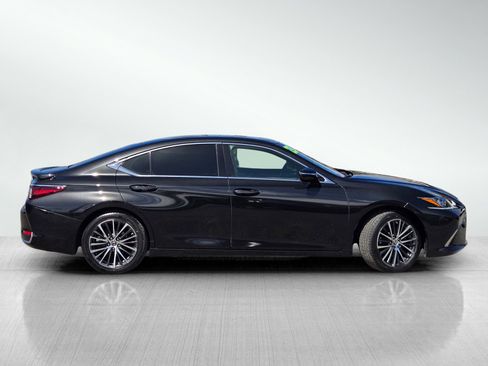 Used 2023 Lexus ES 300h w/ Premium Package FWD image 3