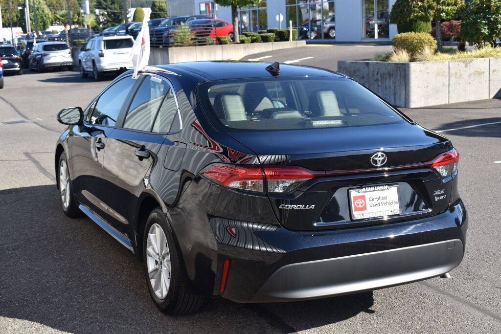 Certified 2026 Toyota Corolla XLE FWD image 7
