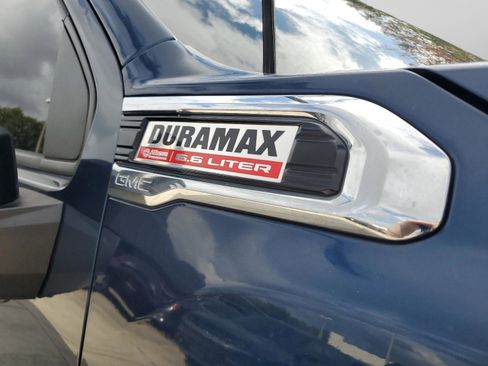 Used 2023 GMC Sierra 3500 Pro w/ Convenience Package image 26