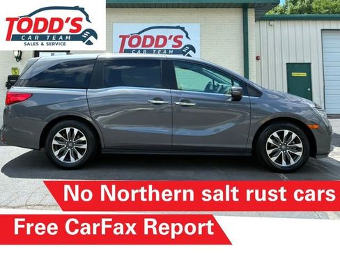 Used 2024 Honda Odyssey EX-L image 2