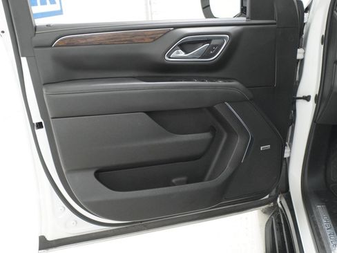 Used 2023 Chevrolet Suburban Premier w/ Texas Edition RWD image 14