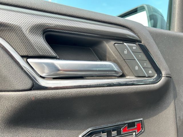 Used 2024 GMC Sierra 1500 AT4 w/ Technology Package AWD/4WD image 26