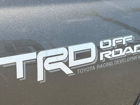 Used 2013 Toyota Tacoma 4x4 Double Cab w/ TRD Off-Road Pkg image 28