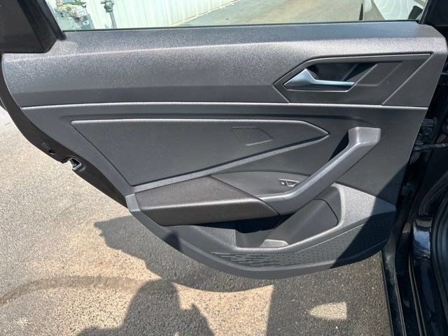 Used 2025 Volkswagen Jetta Sport FWD image 42