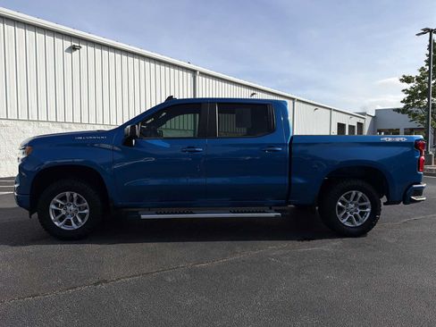 Used 2022 Chevrolet Silverado 1500 RST AWD/4WD image 23