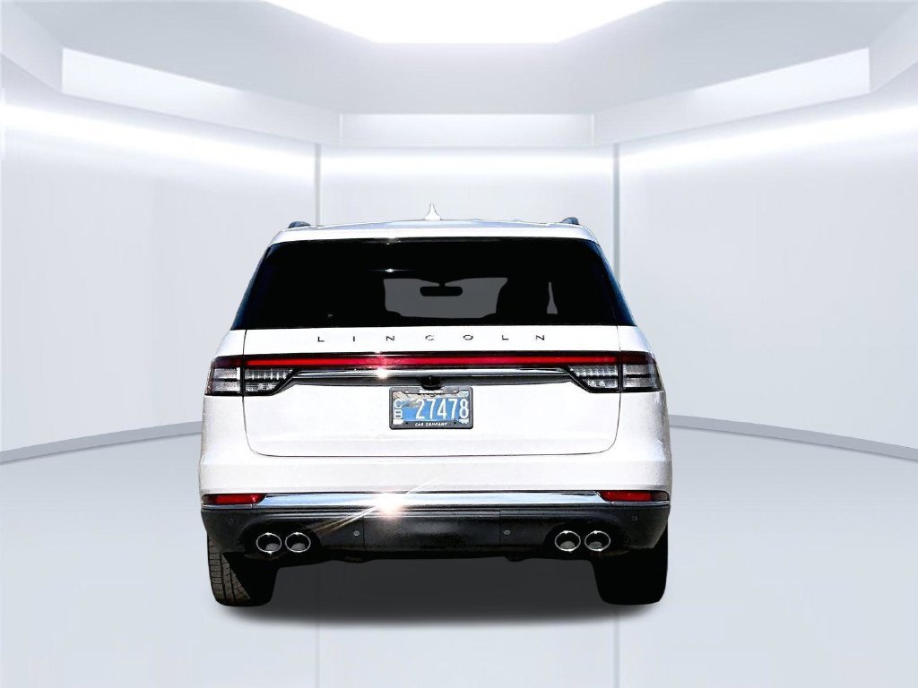 Used 2020 Lincoln Aviator Reserve w/ Equipment Group 202A AWD/4WD image 6