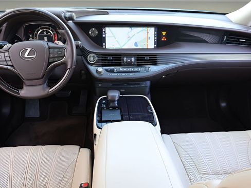 Used 2019 Lexus LS 500 w/ Interior Upgrade Package RWD image 13