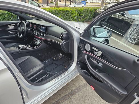 Used 2017 Mercedes-Benz E 300 image 18