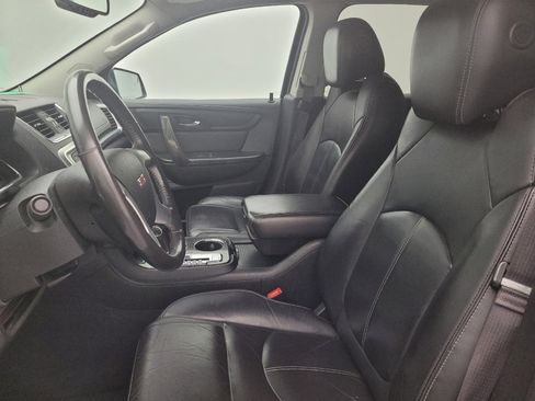 Used 2014 GMC Acadia SLT image 17