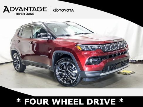 Used 2022 Jeep Compass Limited image 1