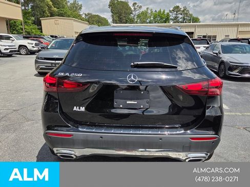 Used 2025 Mercedes-Benz GLA 250 image 10