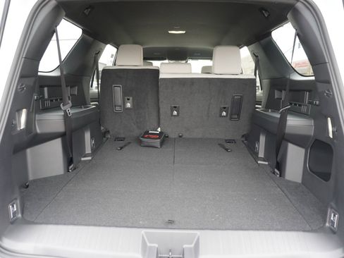 New 2026 Toyota 4Runner SR5 image 12