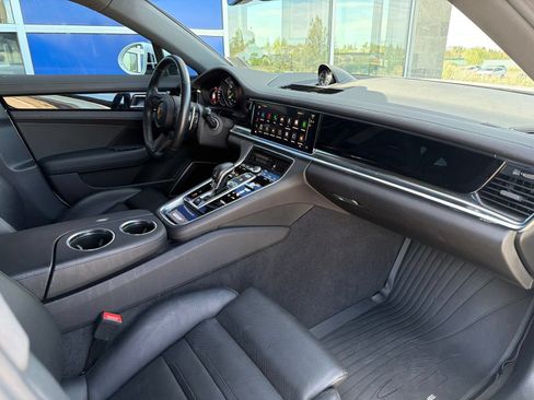 Used 2022 Porsche Panamera 4S AWD/4WD image 27