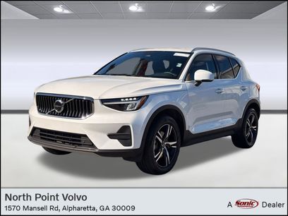 Certified 2025 Volvo XC40 B5 Core