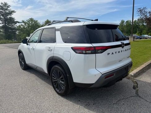 New 2026 Nissan Pathfinder SL AWD/4WD image 5