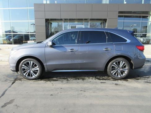 Used 2020 Acura MDX SH-AWD w/ Technology Package image 3