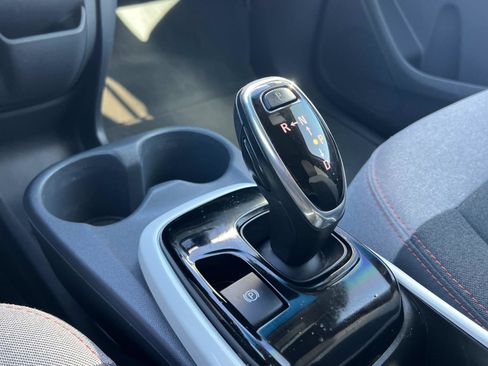 Used 2019 Chevrolet Bolt LT image 16