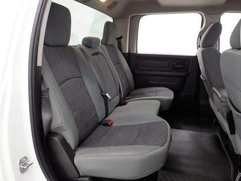 Used 2020 RAM 1500 Express w/ Wheel & Sound Group AWD/4WD image 17