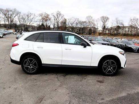 New 2026 Mercedes-Benz GLC 300 4MATIC image 2