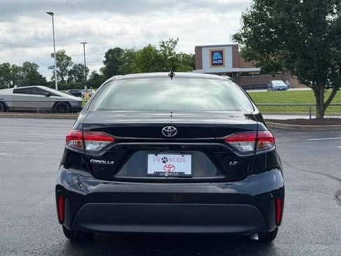 Certified 2023 Toyota Corolla LE w/ Carpet Mat Package (TMS) FWD image 7