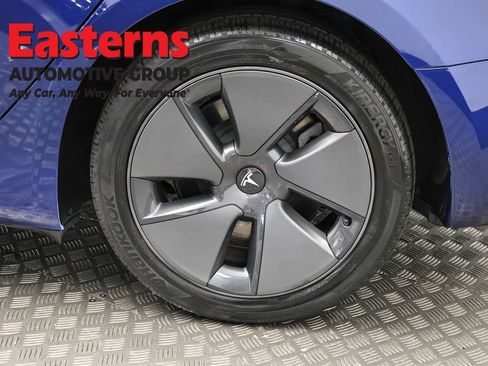 Used 2023 Tesla Model 3 Standard Range RWD image 27