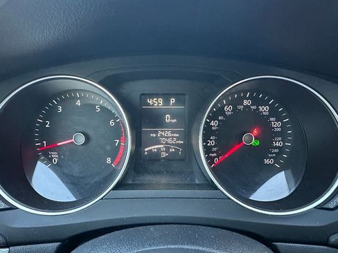 Used 2018 Volkswagen Jetta Wolfsburg Edition image 19