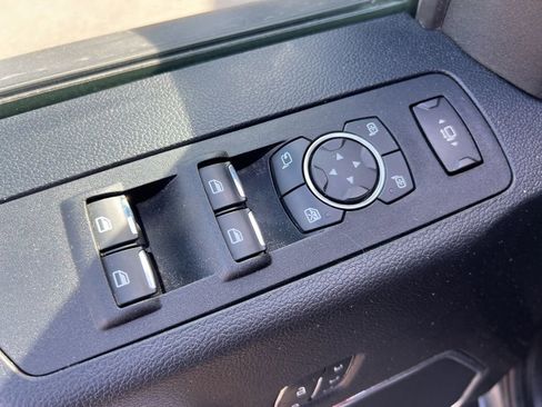 Used 2020 Ford F350 Lariat w/ Chrome Package AWD/4WD image 10
