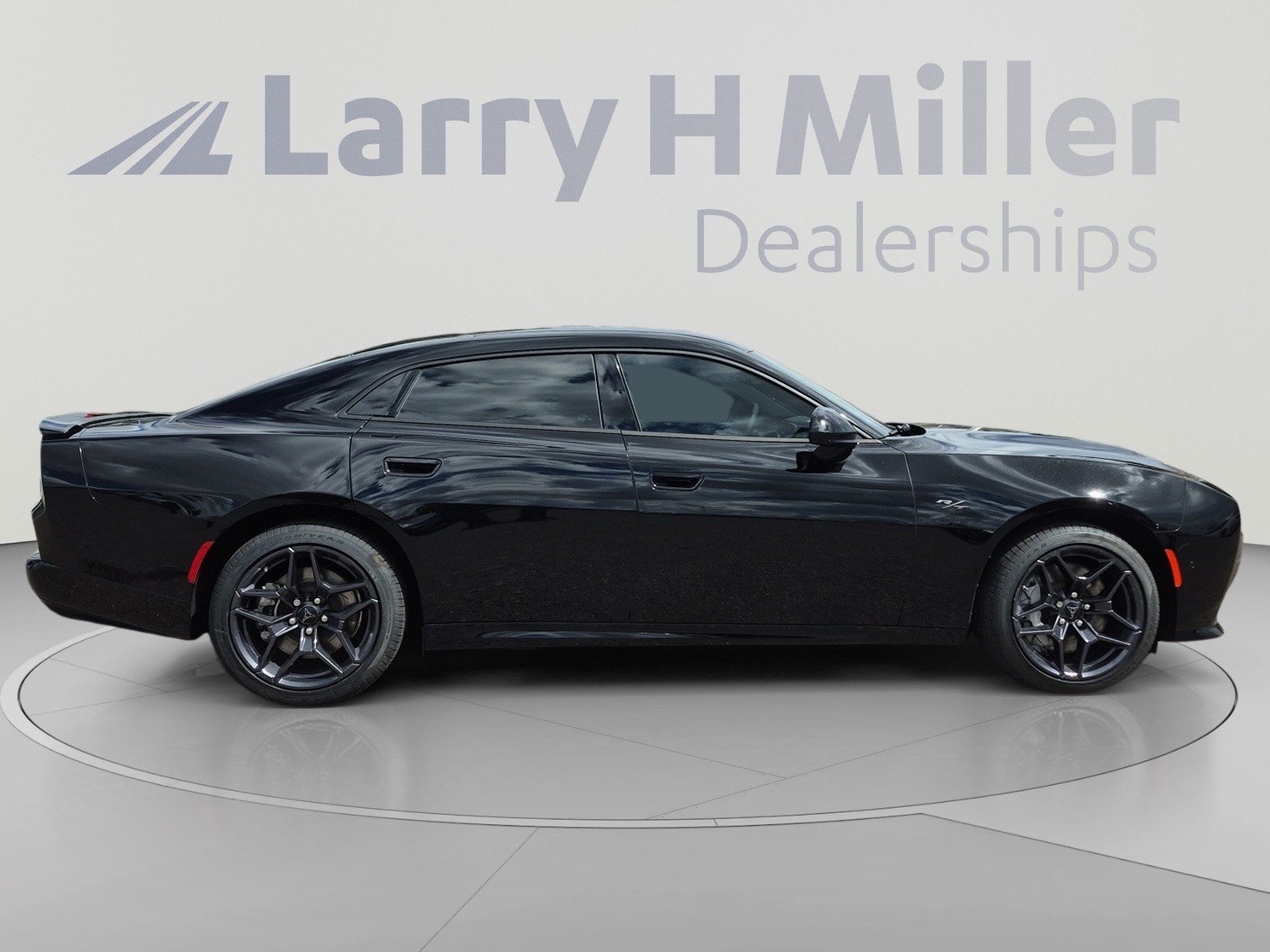 Used 2026 Dodge Charger R/T AWD/4WD image 6