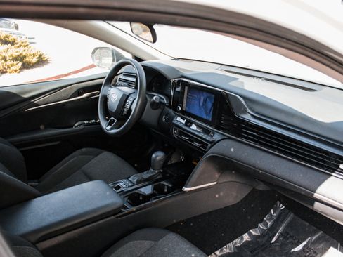 Used 2025 Toyota Camry LE FWD image 26