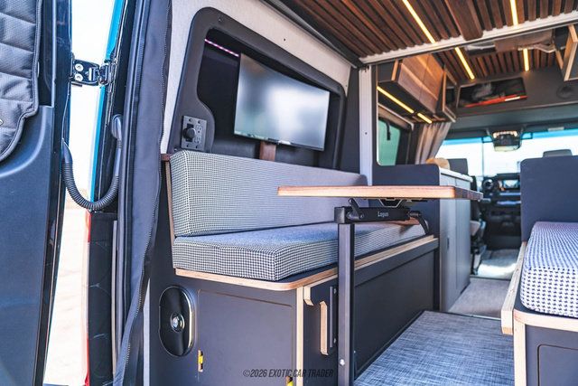Used 2024 Mercedes-Benz Sprinter 2500 image 64