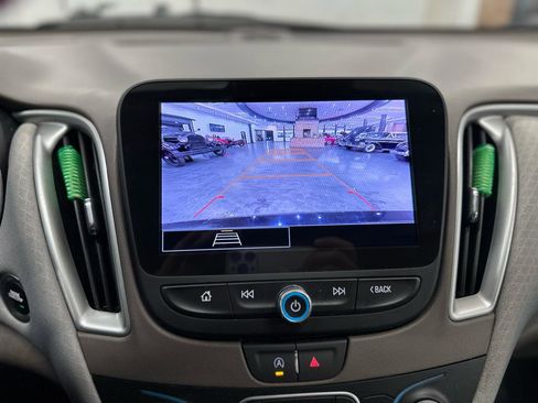 Used 2024 Chevrolet Malibu LS FWD image 24
