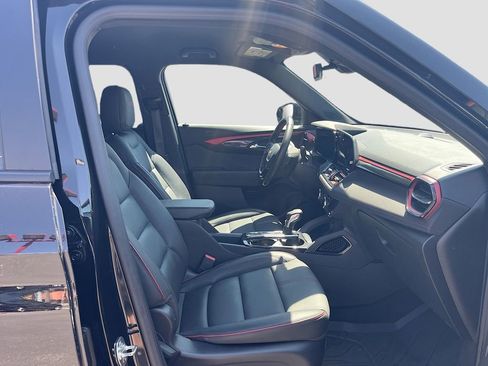 Used 2024 Chevrolet TrailBlazer RS w/ Driver Confidence Package FWD image 27
