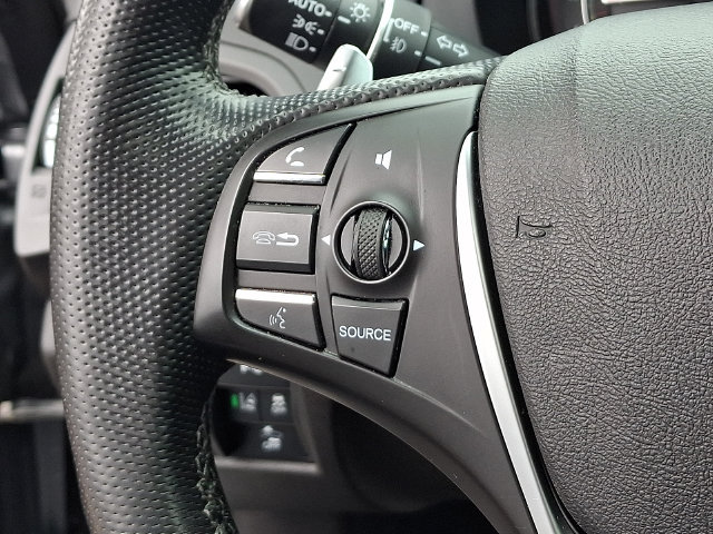 Used 2020 Acura MDX w/ Technology Package AWD/4WD image 7