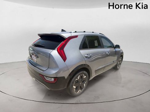 New 2026 Kia Niro Wave FWD image 4