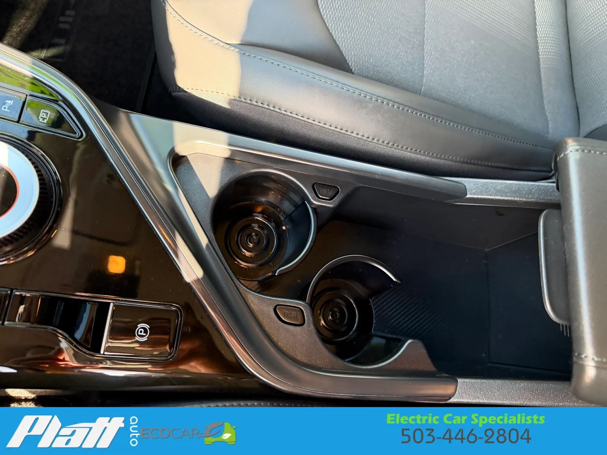 Used 2023 Kia Niro Wind FWD image 29