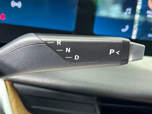 Used 2024 Lucid Air Pure RWD image 30