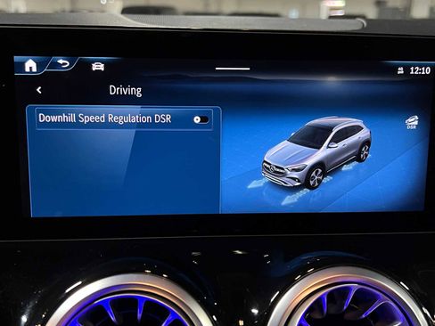 Certified 2025 Mercedes-Benz GLA 250 4MATIC image 30