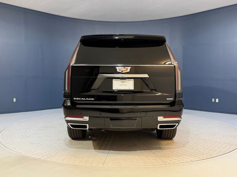Used 2026 Cadillac Escalade Luxury w/ Touring Package AWD/4WD image 9