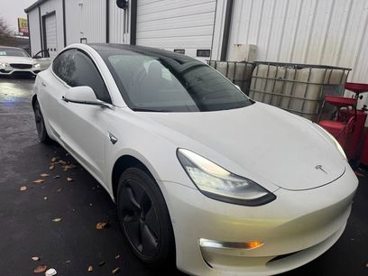 Used 2019 Tesla Model 3 Standard Range Plus