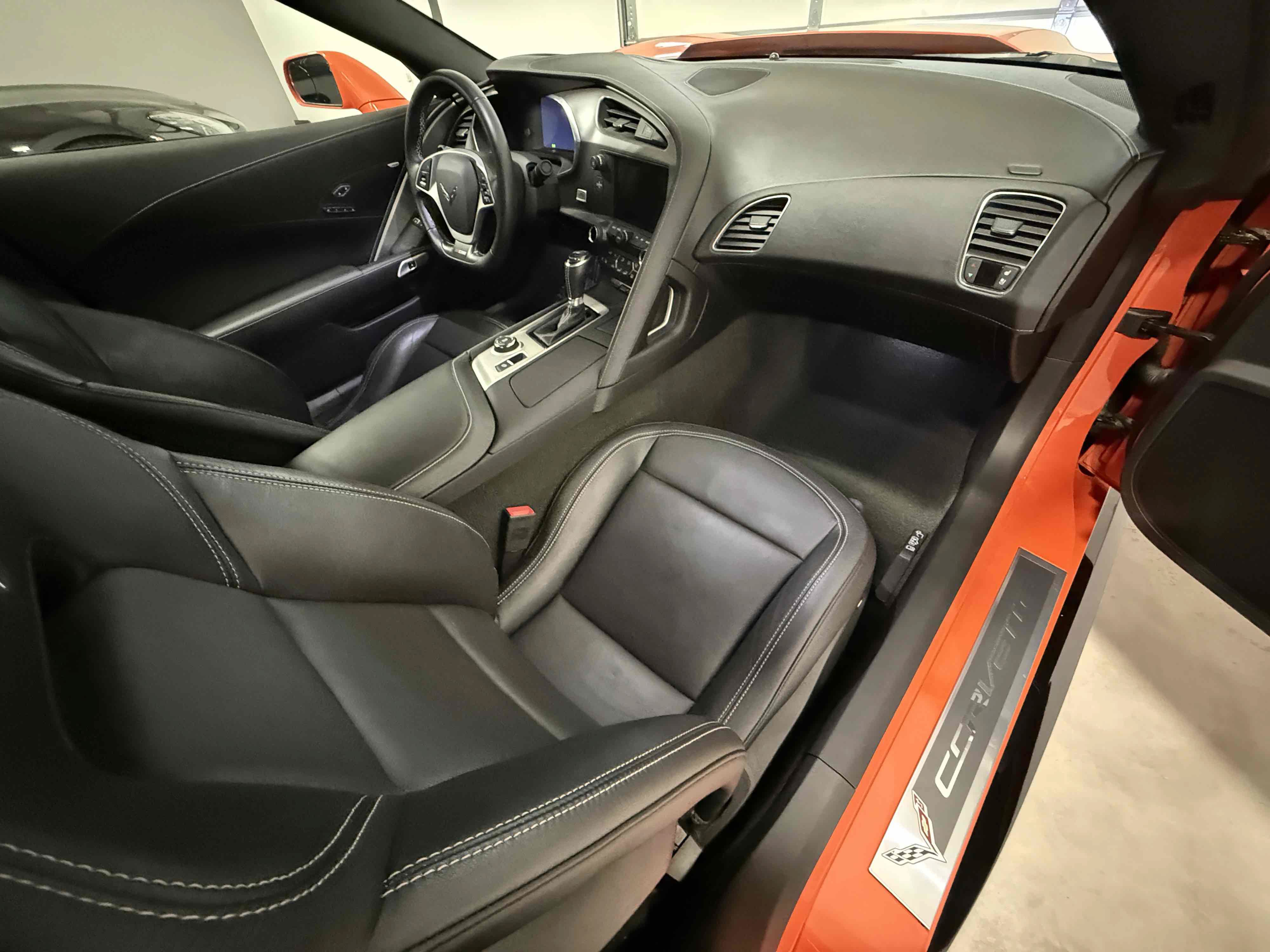 Used 2019 Chevrolet Corvette Z06 RWD image 39