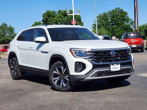New 2026 Volkswagen Atlas Cross Sport SE AWD/4WD image 1