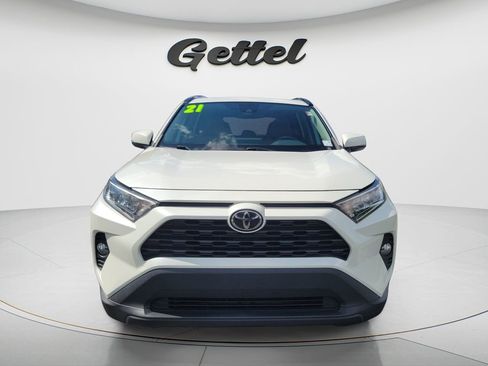 Used 2021 Toyota RAV4 XLE Premium FWD image 2
