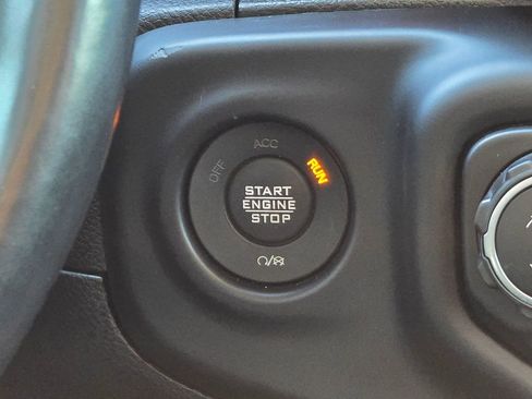 Used 2021 Jeep Gladiator Rubicon image 34