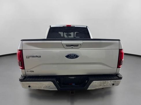 Used 2015 Ford F150 Lariat w/ Equipment Group 501A Mid AWD/4WD image 8