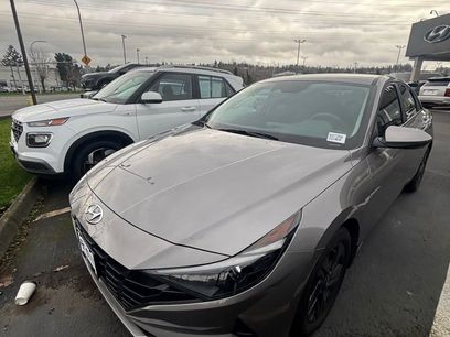 Certified 2023 Hyundai Elantra SEL