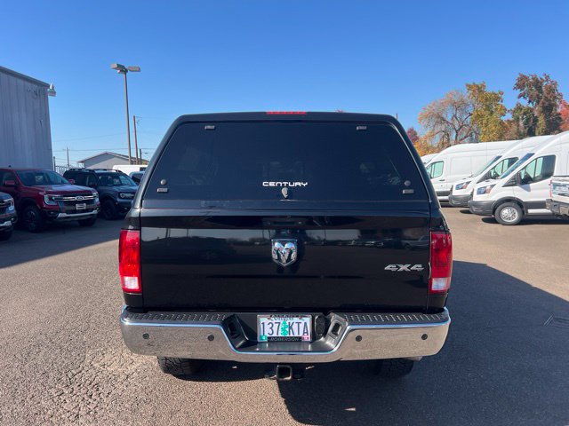 Used 2017 RAM 2500 Tradesman w/ Chrome Appearance Group AWD/4WD image 4