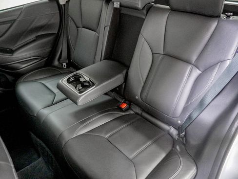 Used 2019 Subaru Forester Touring image 38