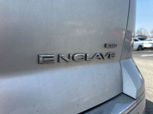 Used 2016 Buick Enclave Premium w/ Experience Buick Package image 4