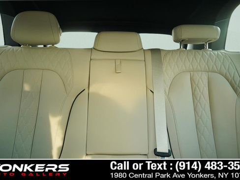 Used 2022 BMW X5 xDrive40i w/ M Sport Package image 61